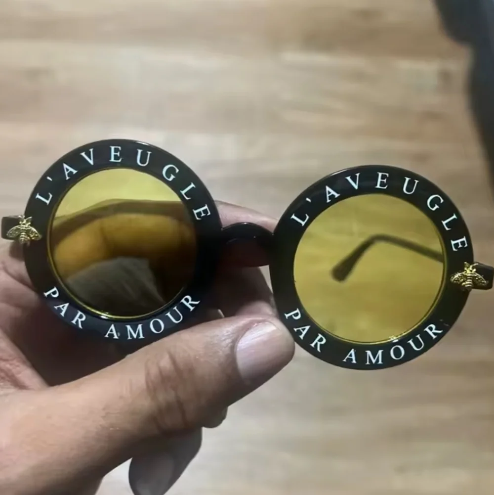 Black Round Sunglasses with Vintage Gold Bee Frames Yellow Gradient Lens Kids